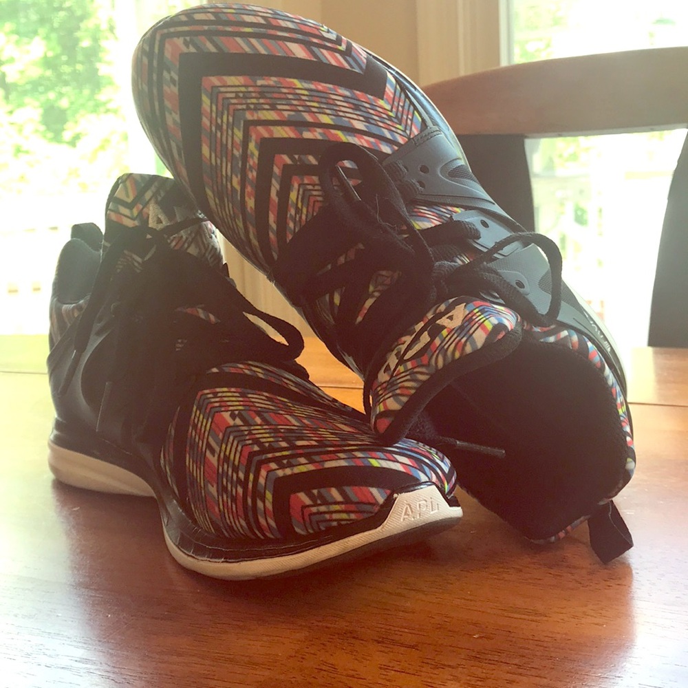 APL Shoes sold at Lululemon Hardly Worn